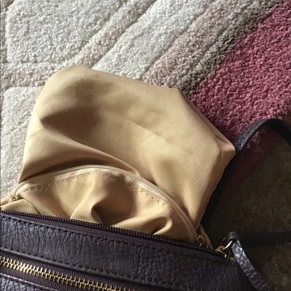 Crossbody bag faux leather 4 zipper compartments Outdoor event room for … - Picture 8 of 8